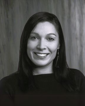 Laura Devine-Giles